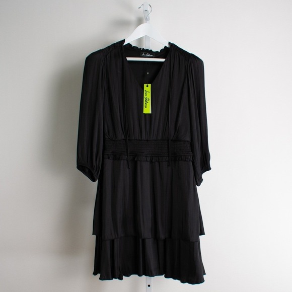 Sam Edelman Dresses & Skirts - Sam Edelman Black Tiered Mini Dress Smocked Waist V Neck Women's‎ Medium M